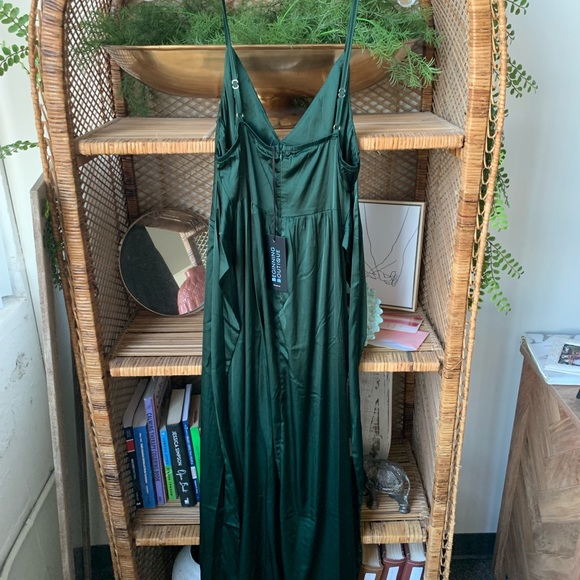 Katrina Split Maxi Dress Green - NEVER WORN w/ Tags - Picture 3 of 5